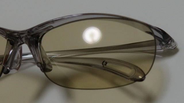 ブルーライトカットメガネの比較と効果（Amazonで購入した3品） - PCと解
