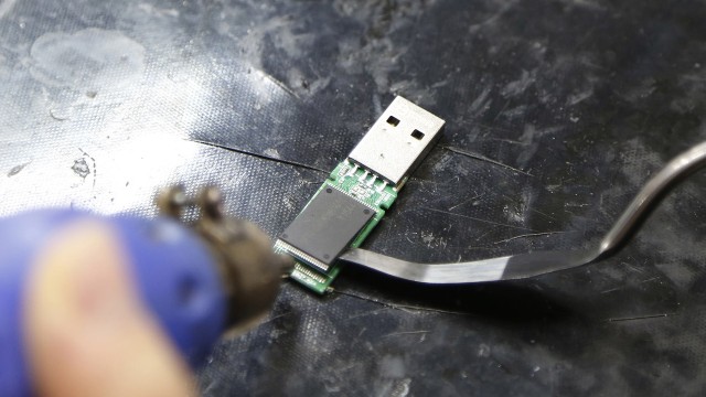 USBメモリのデータ復旧作業 - デジタルデータリカバリー